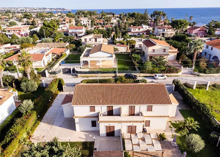 Villetta Al Mare Della Fanusa By Wonderful Italy